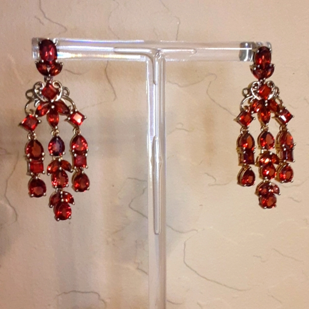 925 Genuine Mozambique Garnet Chandler Earrings. FIRM. - Picture 1 of 16